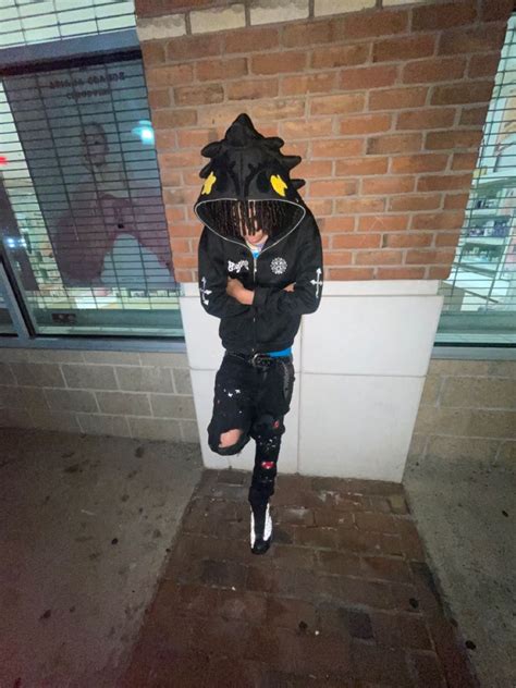 chief keef fake shoes|glo gang hoodies.